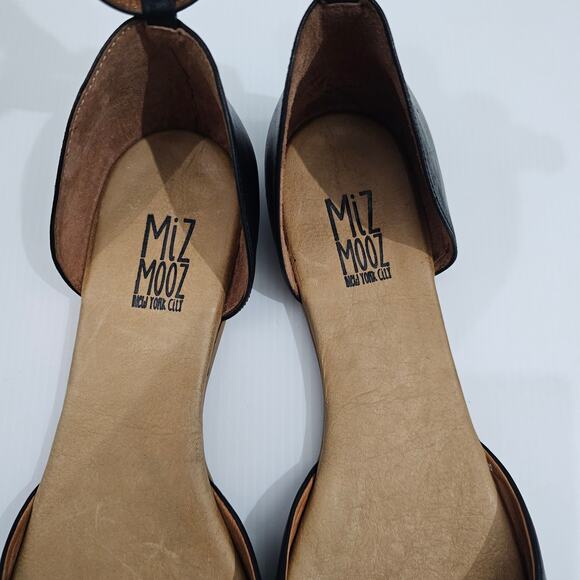 NEW Miz Mooz Kendria Sandal Womens EU 41 Black Leather Ankle Strap Open Toe Flat - Picture 8 of 13